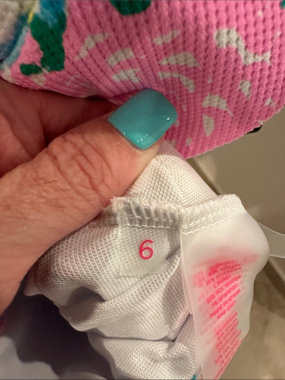 Lilly Pulitzer NWT JOSSETTE TANKINI Top in Lilly Garden Print - Picture 3 of 8